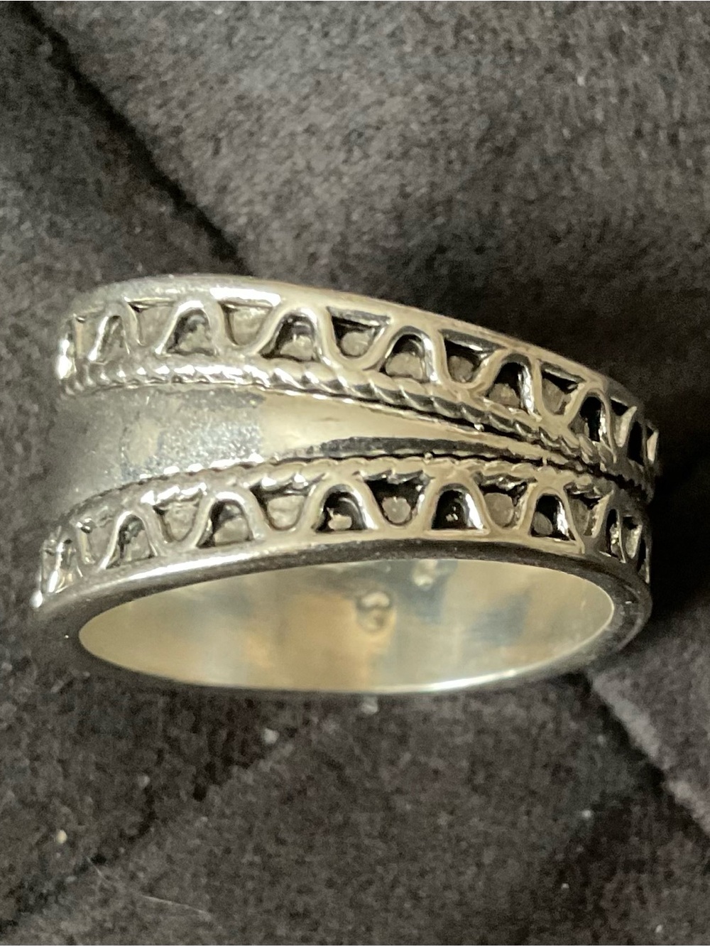 Vintage 1990s Solid Silver Wide Cigar Band Ring - Picture 4 of 10
